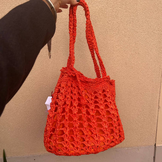 Summer bag in carrot red