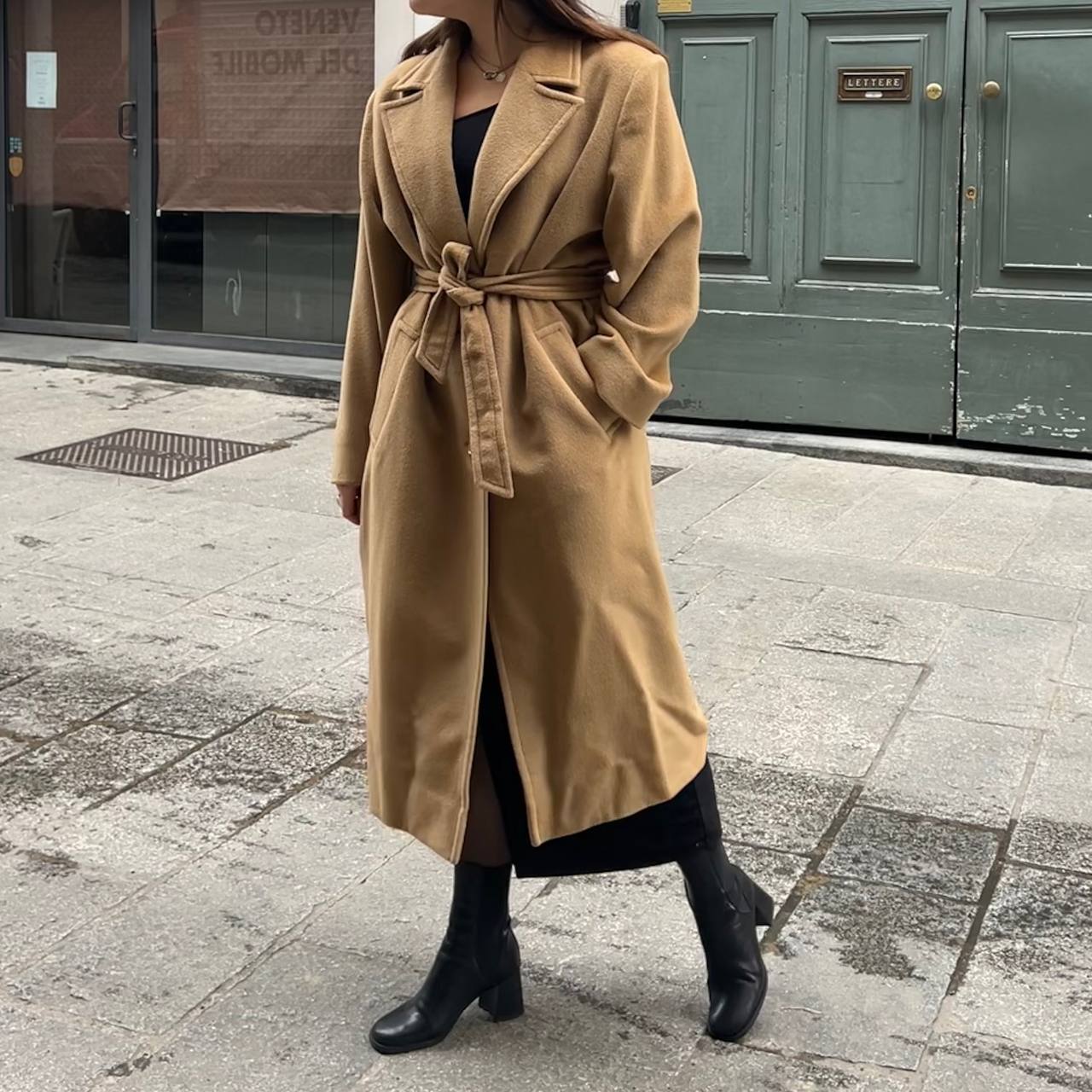 Sorelle Fontana Camel Coat