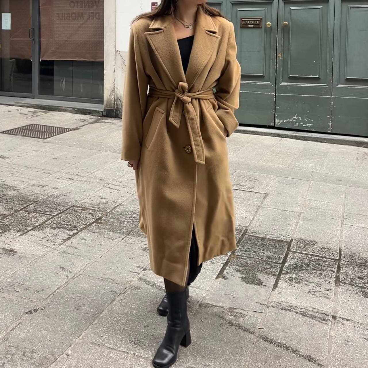 Sorelle Fontana Camel Coat